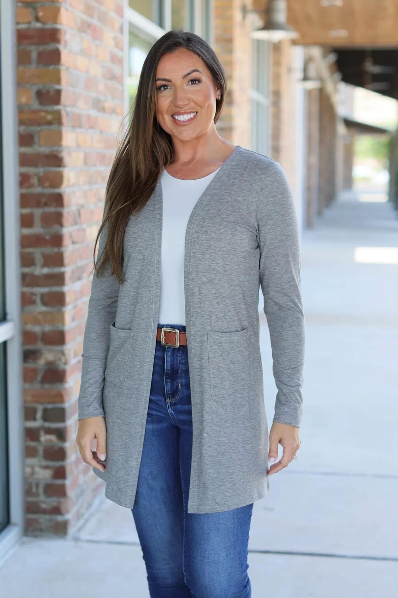 MM Classic Cardigan in Grey