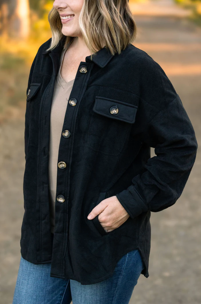 MM Shacket With Side Pockets in Black