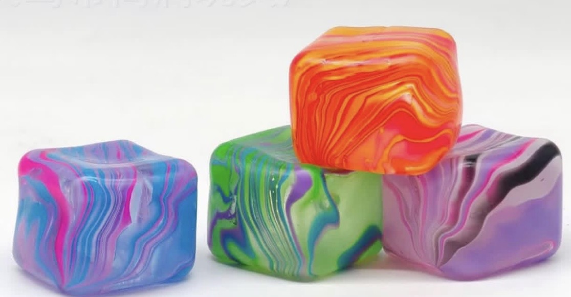 Swirl Cube (Assorted Colors)